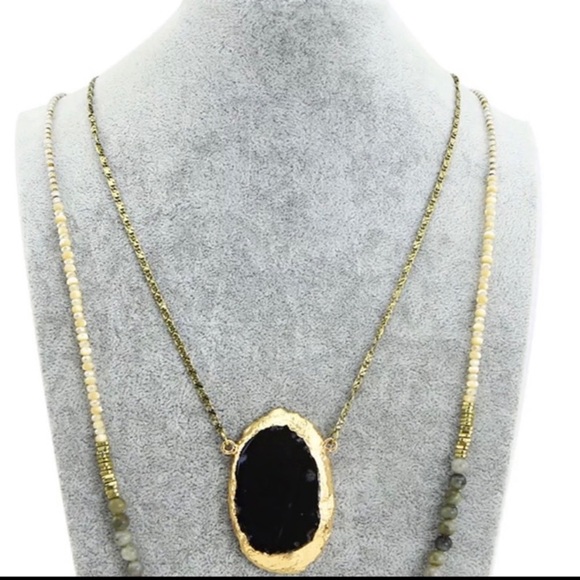 Beautiful Double chain real natural stone Necklace - Picture 4 of 9